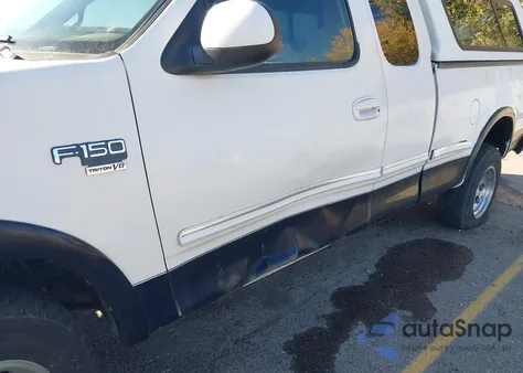 1998 Ford F-150 Lariat/Standard/Xl/Xlt z USA, uszkodzony, nr VIN 2FTZX1860WCB00134